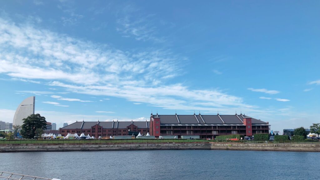 横浜